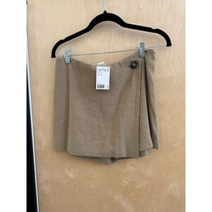 Women's H&M Khaki Skort Size 6